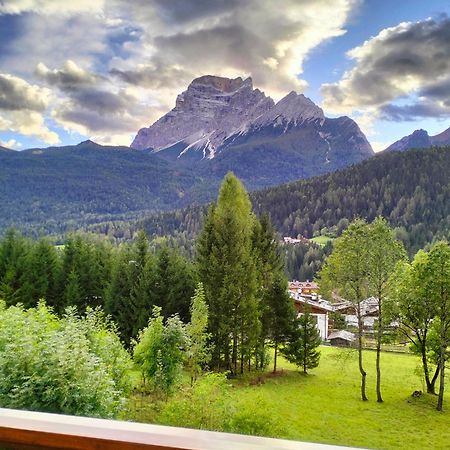 Deliziosa Mansarda Con Vista Dolomiti Apartman San Vito di Cadore Kültér fotó
