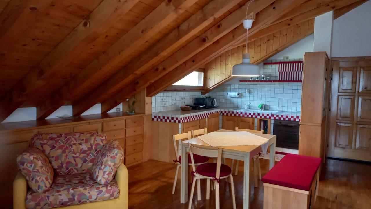 Deliziosa Mansarda Con Vista Dolomiti Apartman San Vito di Cadore Kültér fotó